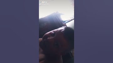 Thumbnail of Larry the Cable guy drinks to much beer (kid)
