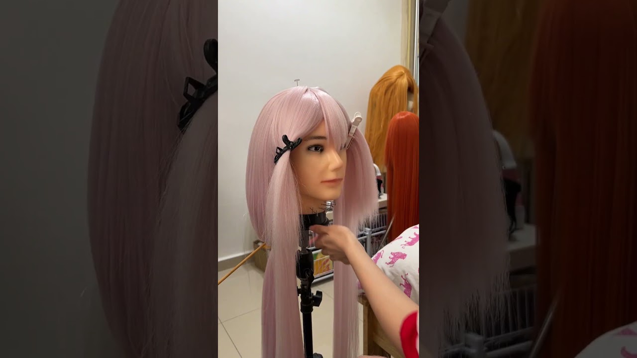 teasing does a lot to style a wig! making scarlet: black rose from NIKKE~ #cosplay  #wigs #nikke