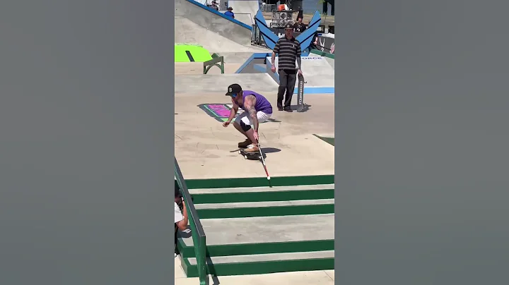 Adaptive skateboarder Justin Bishop @ Dew Tour