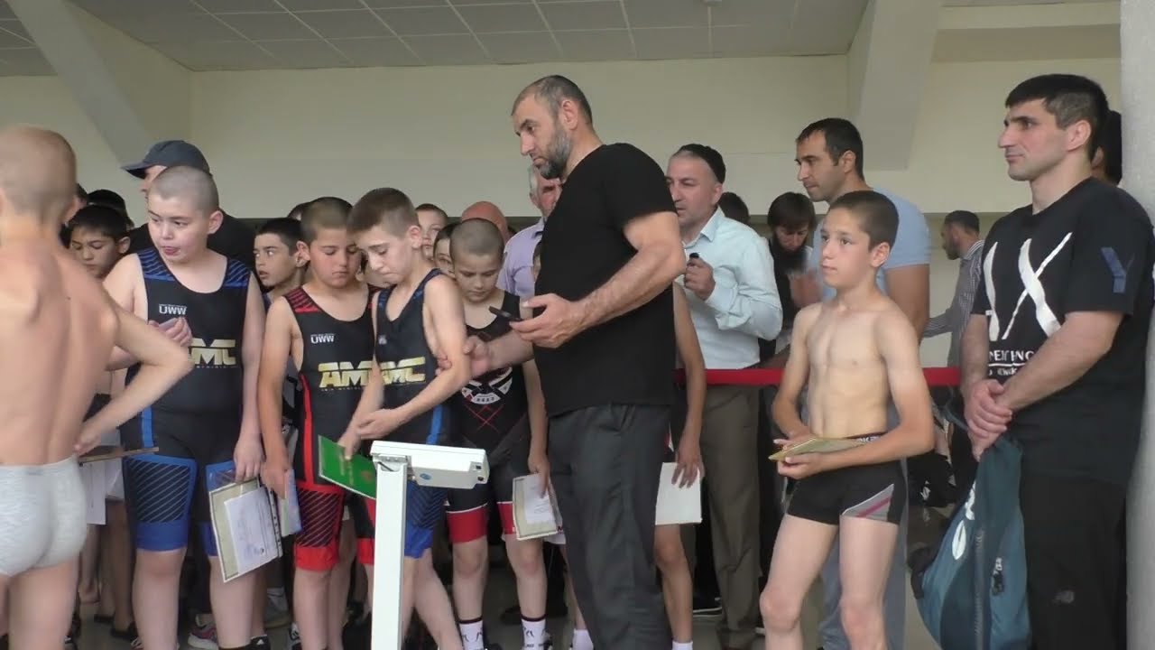 Взвешивание борцов