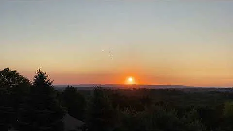 1 Hour Sunrise in Connecticut - relaxing birds sounds for sleeping and meditation