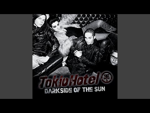 Tokio Hotel DARK SIDE OF THE SUN デラックス版 Darkside of the Sun: Tokio Hotel: Amazon.fr: CD et Vinyles}
