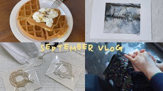 [Eng] #Binet Vlog | 와플도해먹고 | 마스크스트랩 선물 만들고✨| 바닥에 고인물 그려보고(feat.오일파스텔) | 사마귀떼러 병원 따라가기🦶🏼