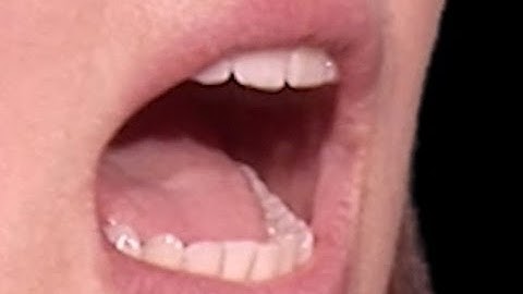 How To Pronounce DOWN  - Improve Your English Pronunciation 英語の発音 pronunciación de Inglés 美國英語