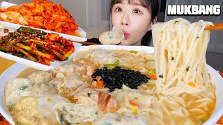 좋아하는건 다 넣은 사골만두칼제비 곱곱곱빼기✌️ 매운김치, 파김치와 먹방❤️ Dumpling soup (Kalguksu, Sujebi), Spicy kimchi Mukbang