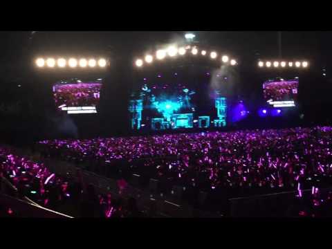 [FANCAM] 屋顶（和粉丝合唱）- 20160806周杰伦世界巡回演唱会马来西亚站