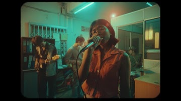 "Aku Cemas" by Subsonic Eye (official video)