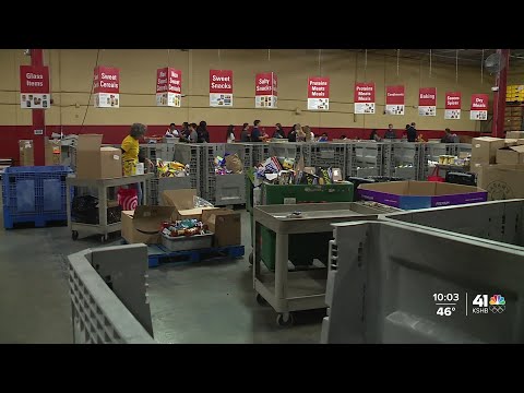 Families using SNAP in Kansas City prepare for no benefits in a few days