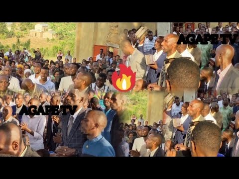 UMUKUNGA MUGITERANE CYA BAYUMBE BA NAKIVALE BISHOP NGENDAHAYO REV SUNZU PIANIST DAWUDI