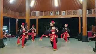 Tari Putri Gunung Ledang