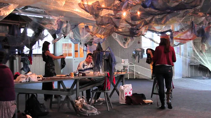 Erin Manning: "Stitching Time"