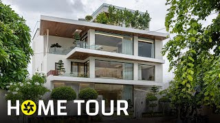 Architect Designs A Modern Luxury Home In Hyderabad With An Inward-looking Courtyard (Home Tour).