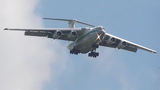 شاهد نزول الإليوشين بمطار بوفاريك | Algerian IL-76