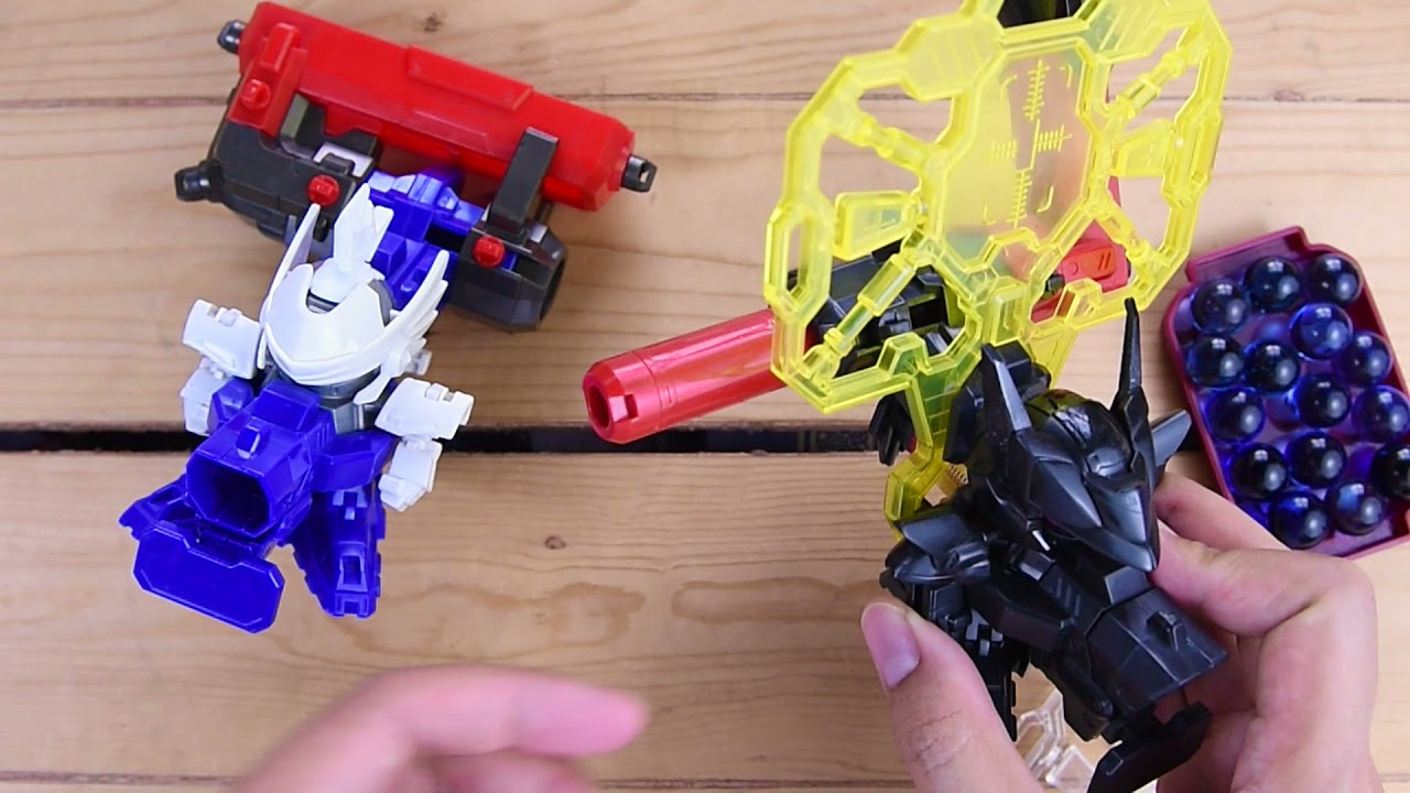 BATTLE B-DAMAN WIDE SERVER UNBOX, BUILD & TEST SHOT クバトル