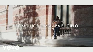 Video thumbnail of "Andrés Suárez - Si Llueve en Sevilla (Lyric Video)"