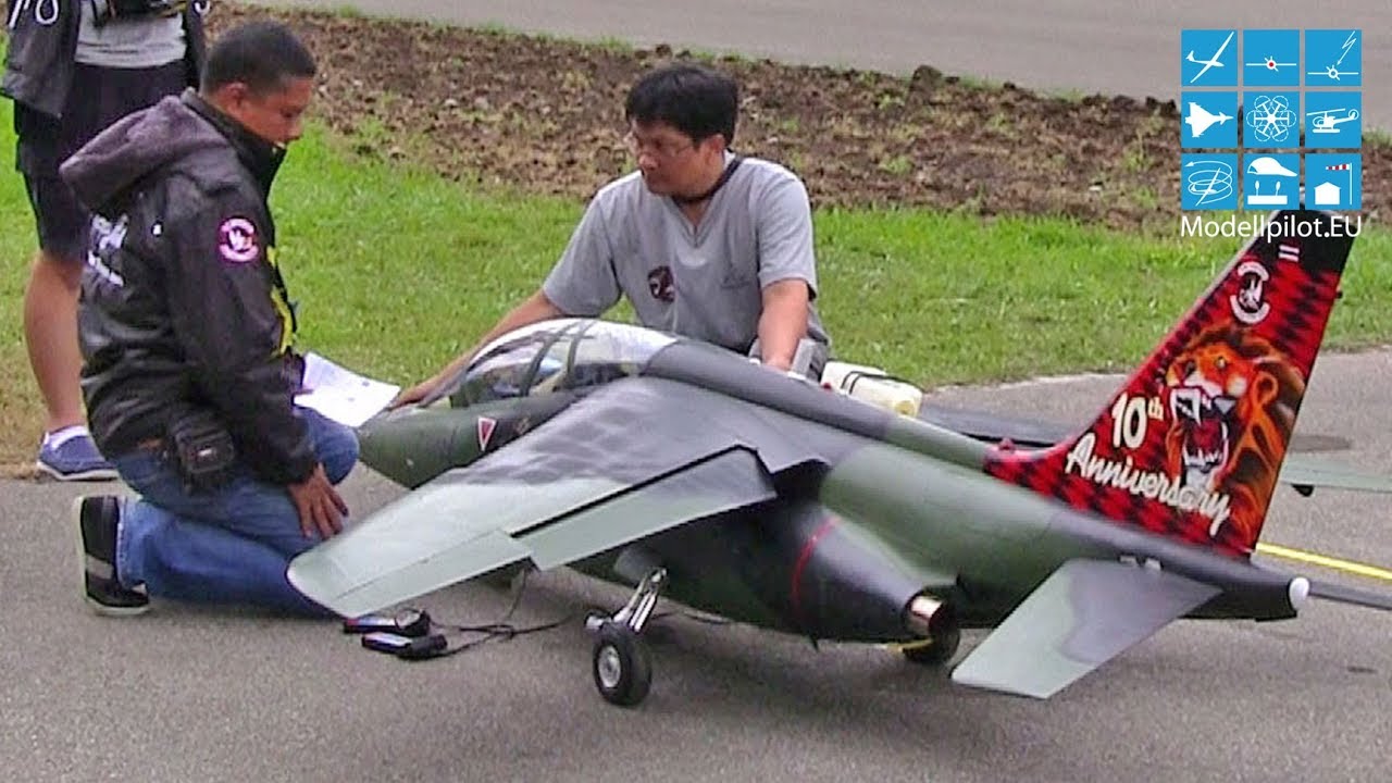 ALPHA JET CHANATIP SEEVARANONT TEAM THAILAND RC JET 1ST COMPETITION FLIGHT (20KG) JET WM 2013