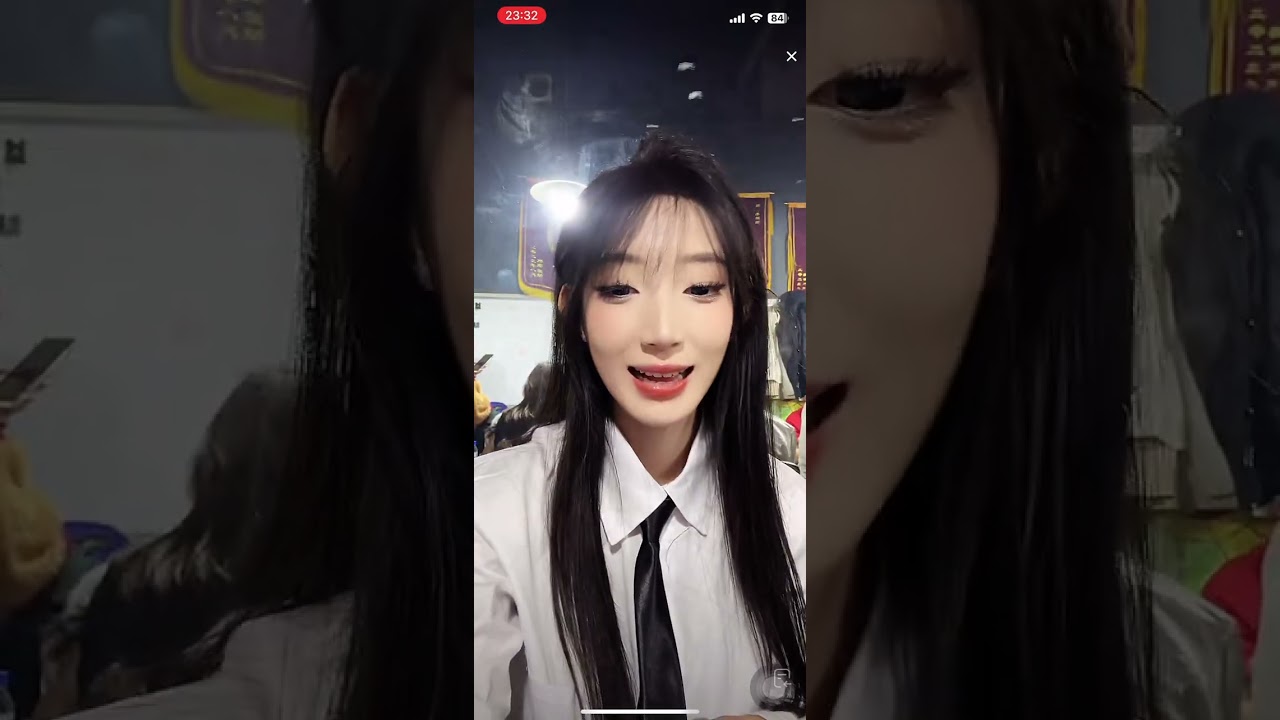 Live 260226. Băng Băng. SWAG bên cạnh