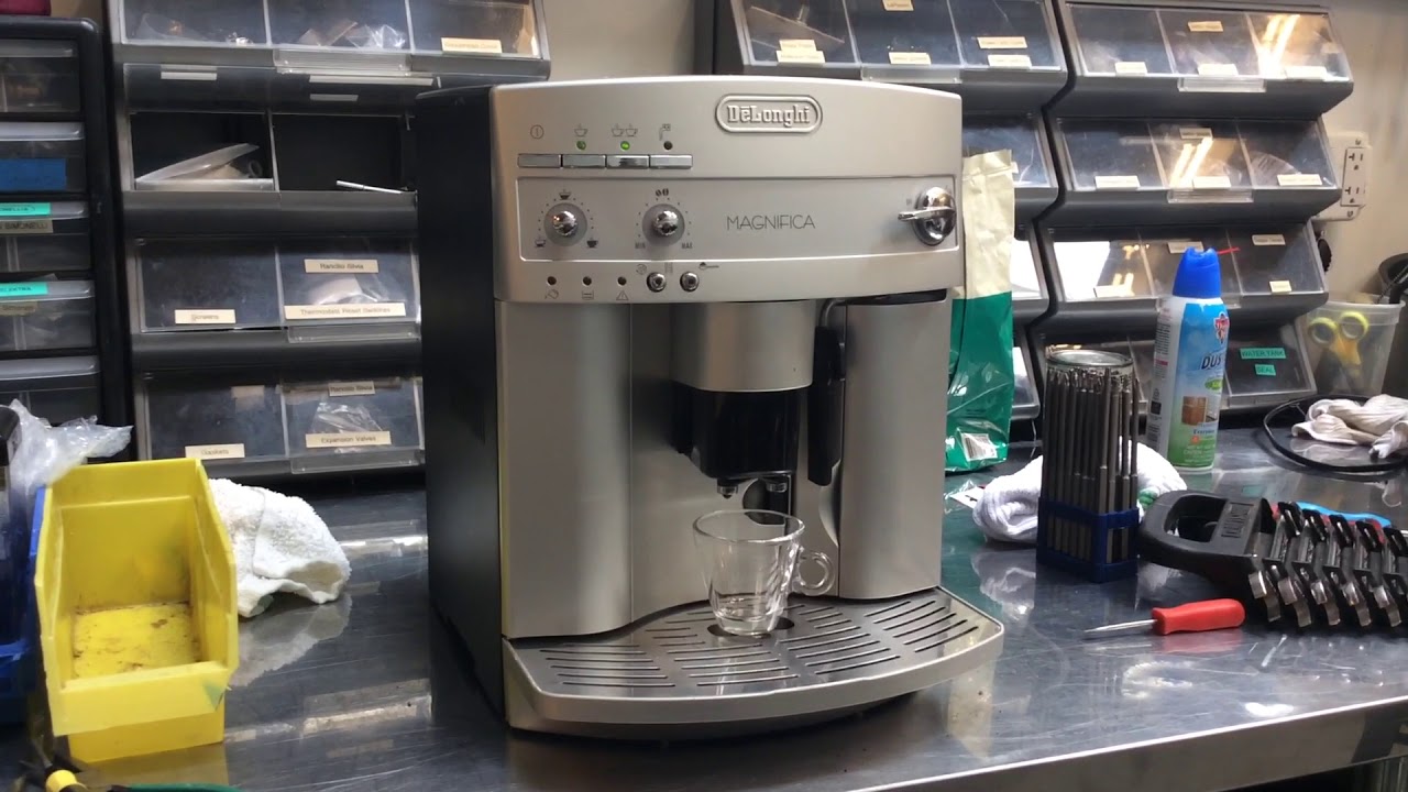 Makes Loud Noises Delonghi Magnifica Test 1708 Youtube