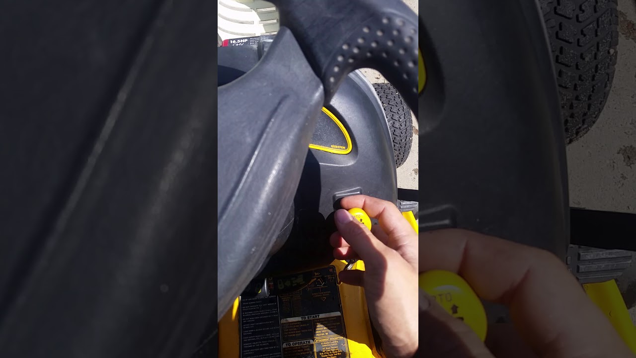 Cub Cadet with bagger, run-up