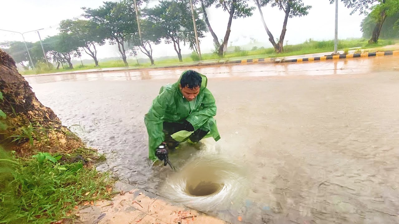 Draining a Massive Flooded Street Massive Whirlpools Formed by ...