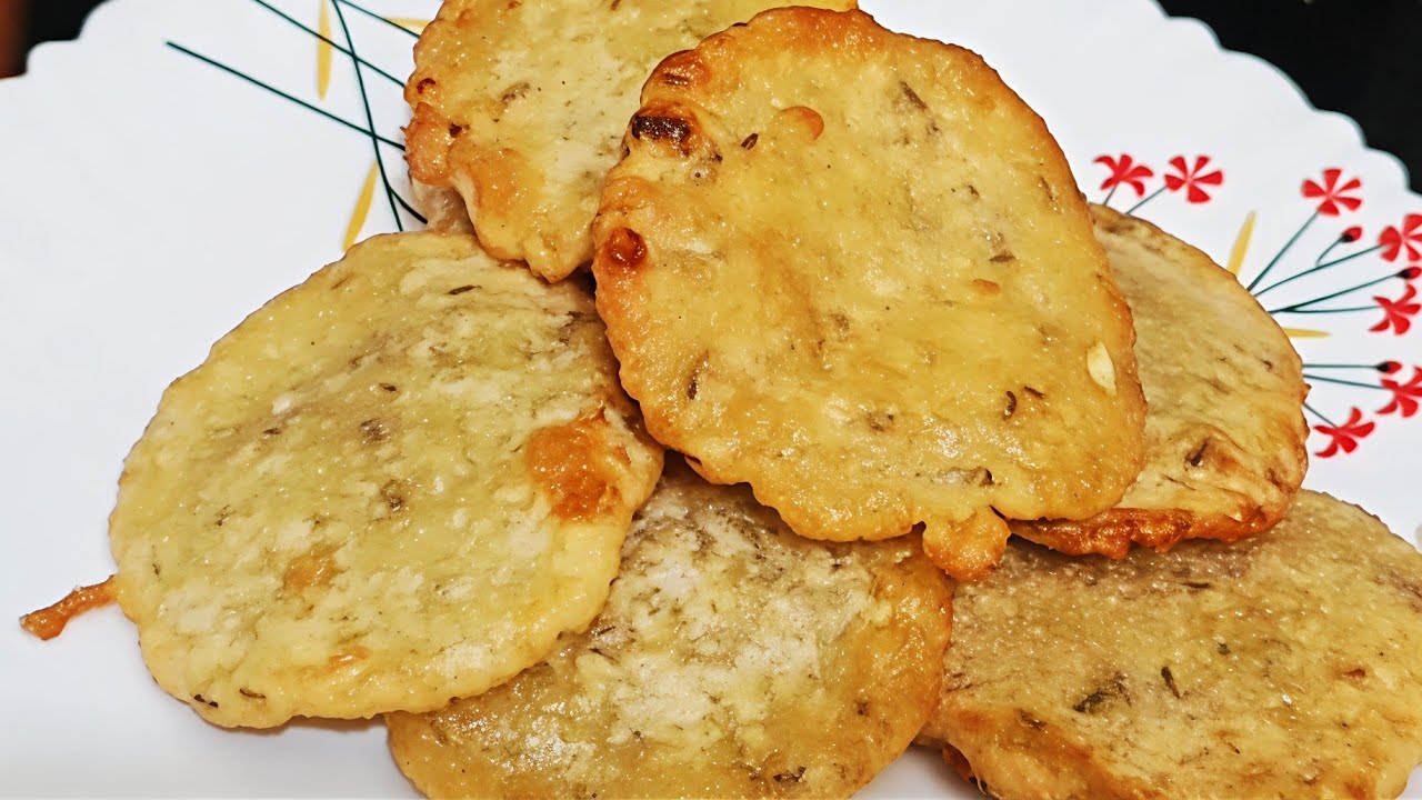 Holi Special Malpua Recipe | होली पर सिर्फ इन 3 चीजों से बनाएं स्पेशल मालपुआ | Neelu's Flavour Fix