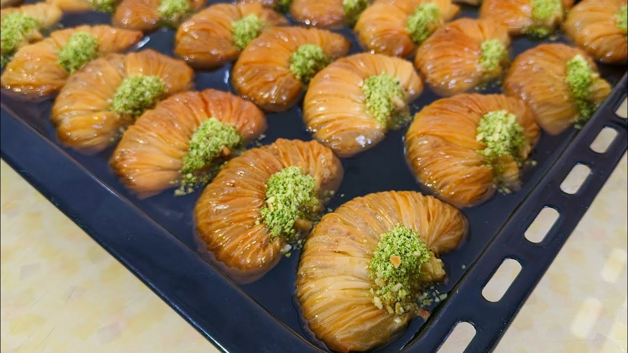 HERKESİN HAZIR SANDIĞI EL AÇMASI BAKLAVA  🤩 Bayram Sofralarınızda Yıldız Gibi Parlayacak