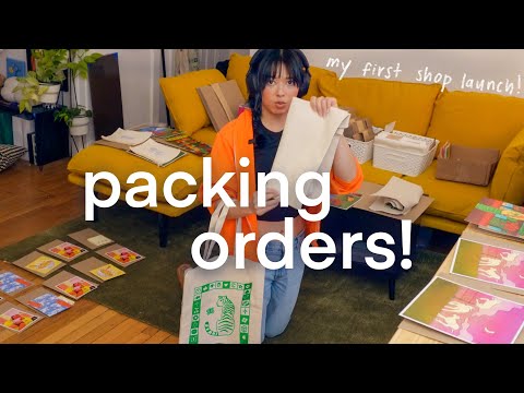 Packing orders for my new small business 📦 Art studio vlog