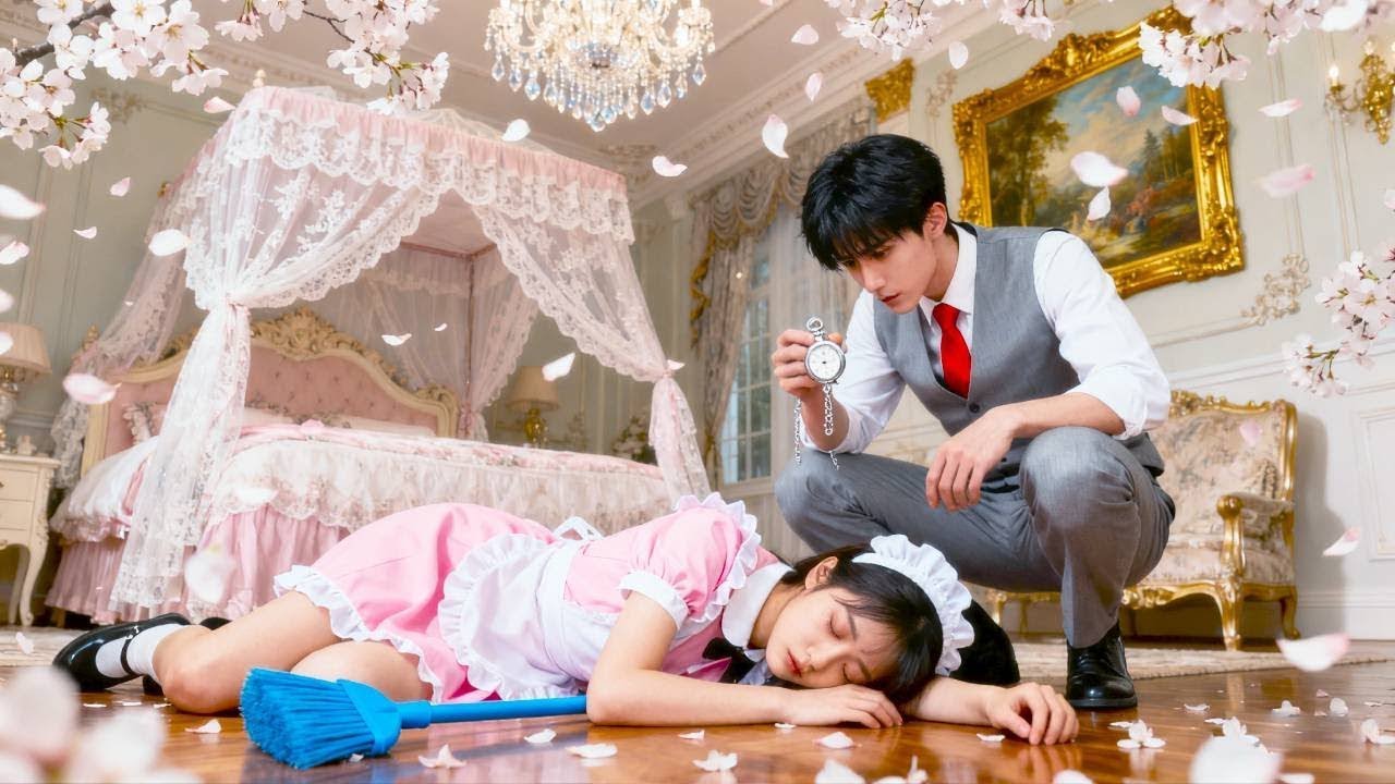 CEO tolak semua wanita—sampai lihat gadis lelah tidur di kamarnya!