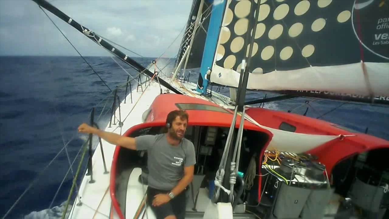J25 : 
