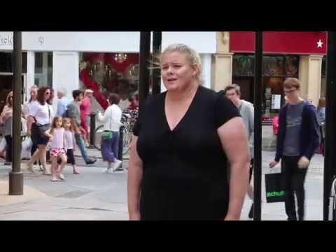 Ave Maria - Maranda Gilroy - Busking - Bath - UK

