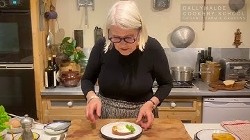 How to make Poached Eggs with Darina Allen