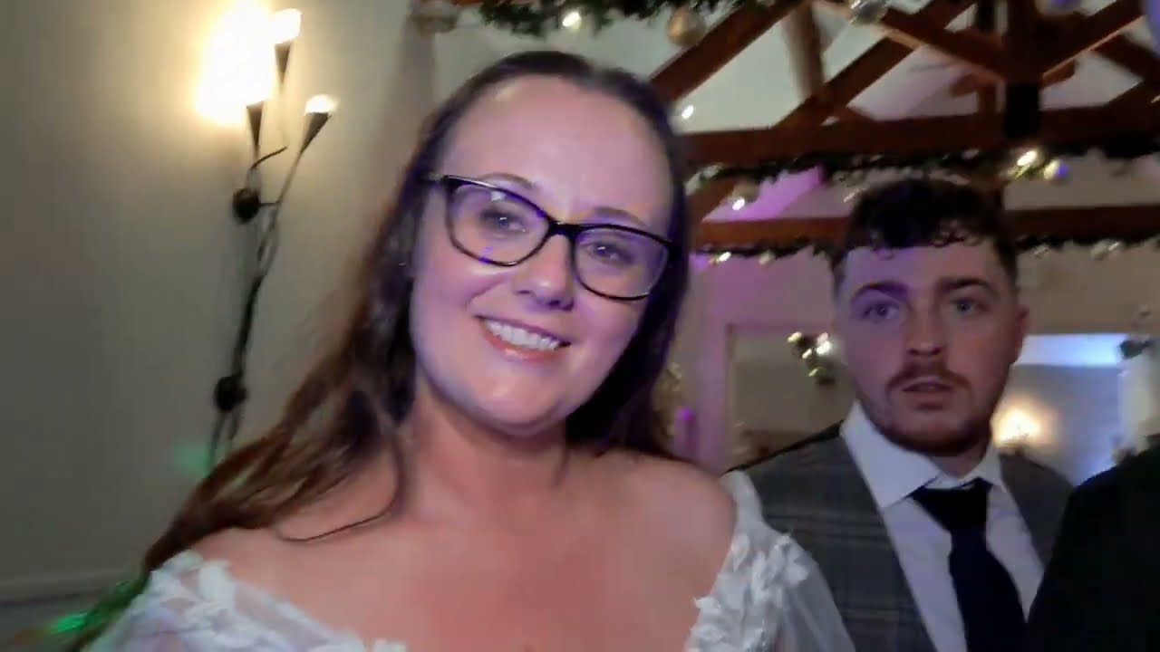 Swansea wedding band video review HARD TO HANDLE WEDDING BAND "Absolutely amazing!"