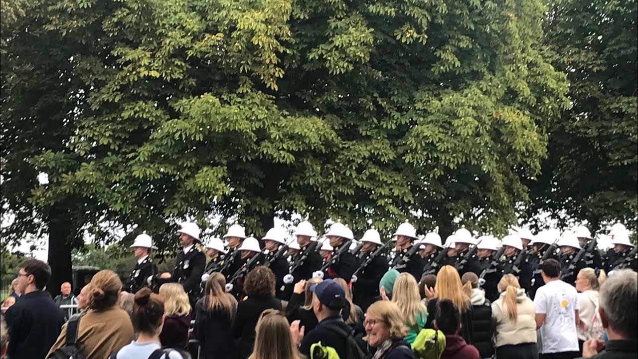 Queens Funeral Procession in Windsor YouTube