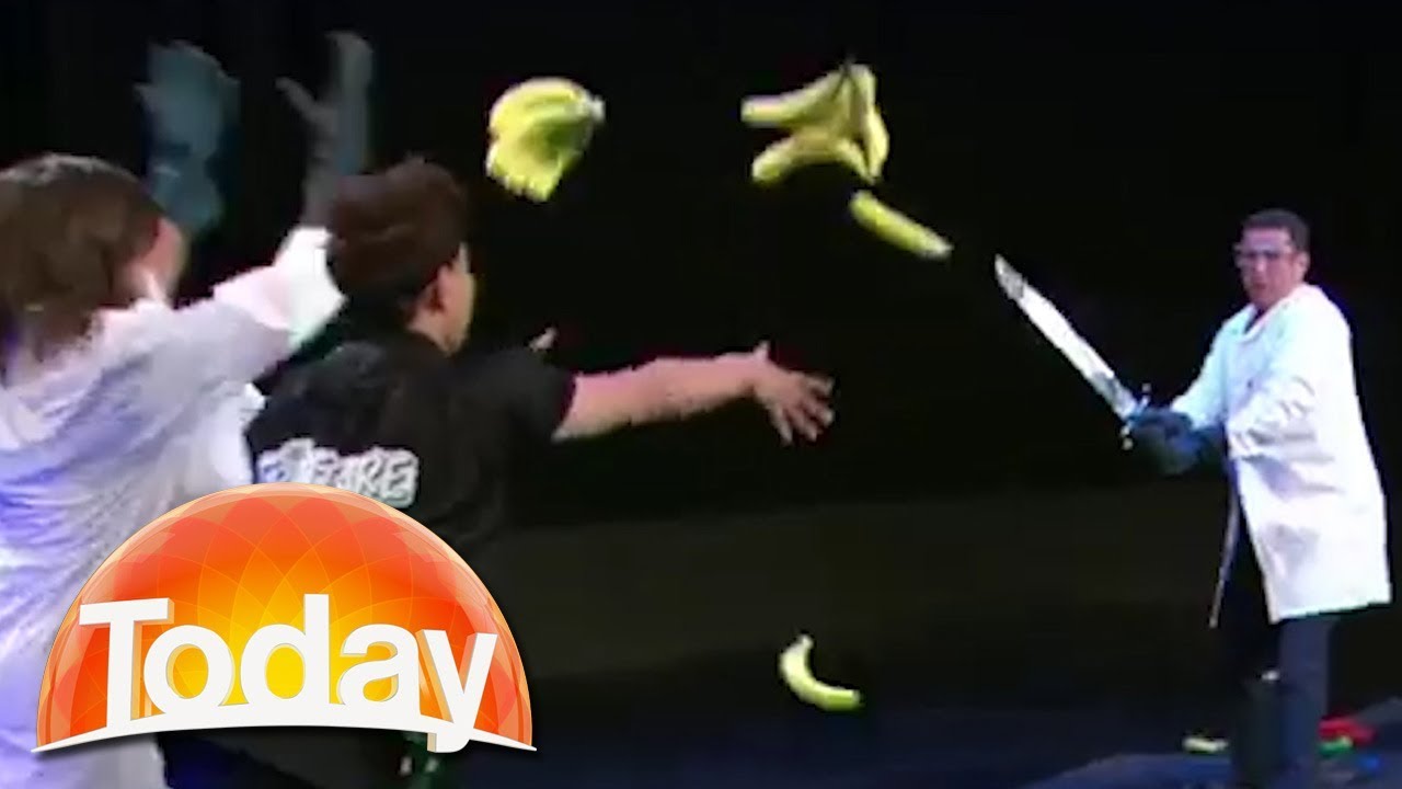 wilkinson社製vs-50 Real life Fruit Ninja | TODAY Show Australia