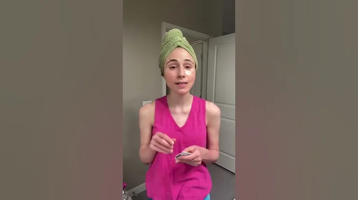 Retinoids for the eyes #shorts #dermatologist @DrDrayzday