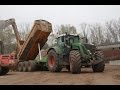 Traktoren und Bagger im Baustelleneinsatz - Maaßen Tiefbau