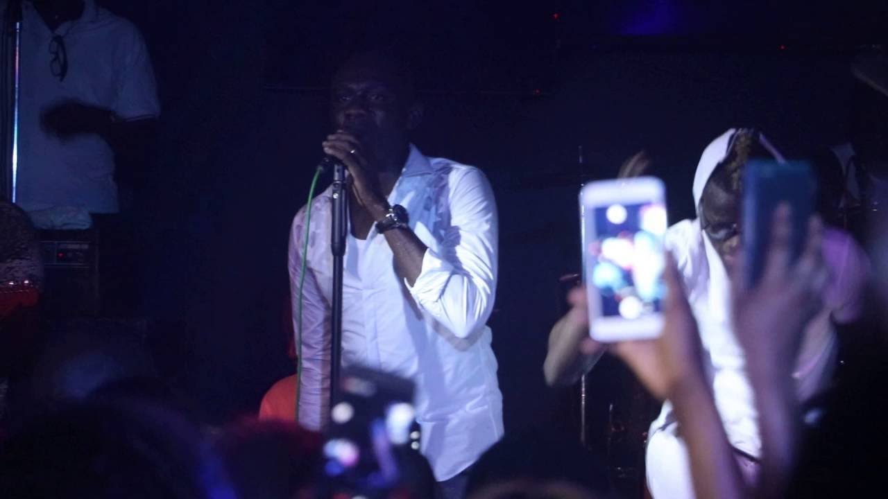 Pape Diouf en live au Bloowy Night Club Part 2 - YouTube
