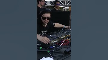 Thumbnail of Skrillex toying around #skrillex #dubstep #edm #brostep #dj