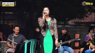 MENGEJAR BADAI-DEVIKA MAHARANI-LANG LANG BUANA LIVE TEGAL SAMBI JEPARA