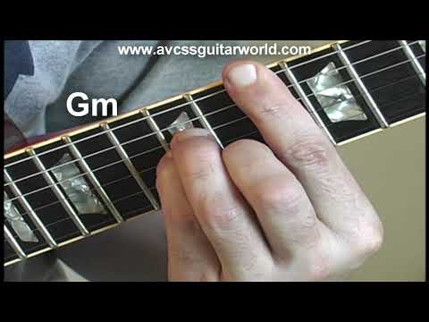 guitar-lessons,-more-barre-chords-in-the-key-of-g,-root-note-on-a-string,-barre-chord-shapes