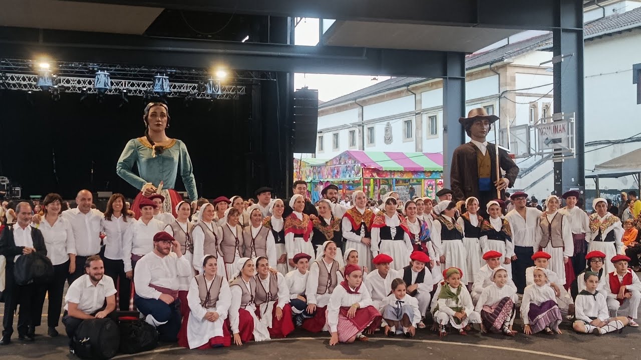 Ibai Lorak dantza taldea | Zalla | 28/9/2025