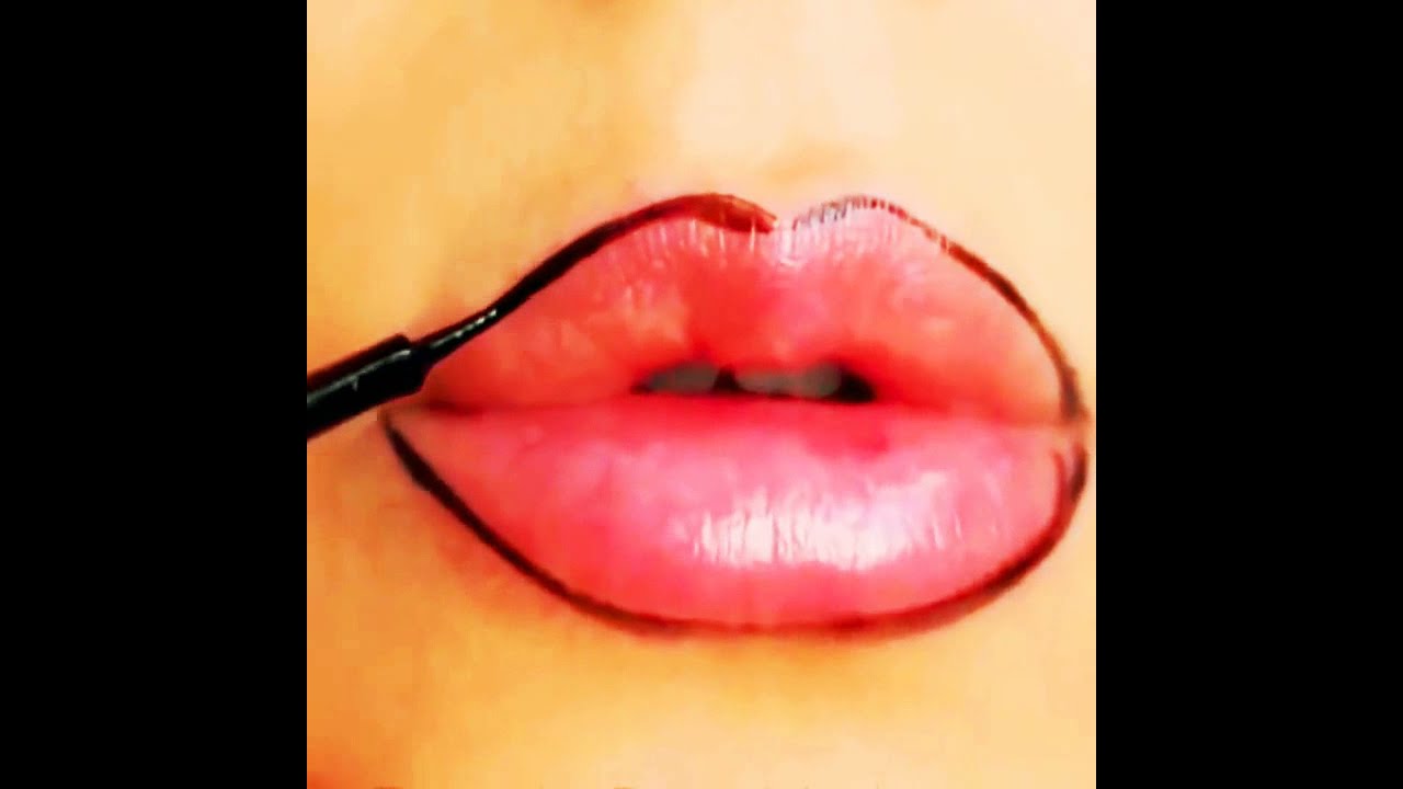 3 Lipstick tutorial for beginners Lipstick kaise lagate hainLipstick hacks YouTube
