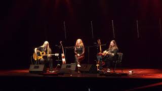 Anneke Van Giersbergen, Marko Hietala, Tuomas Wainola - Catch The Rainbow Puerto Montt 27-09-23