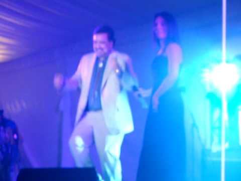 Bill Richardson does the Stanky Legg with Jana Mas...