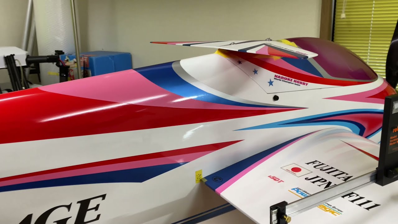 今回は主翼、水平尾翼、カナライザーの取付角のお話しです。angles of