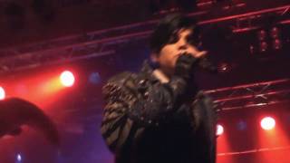 Music Again - Touching Adam Lamberts hand, my POV ;)