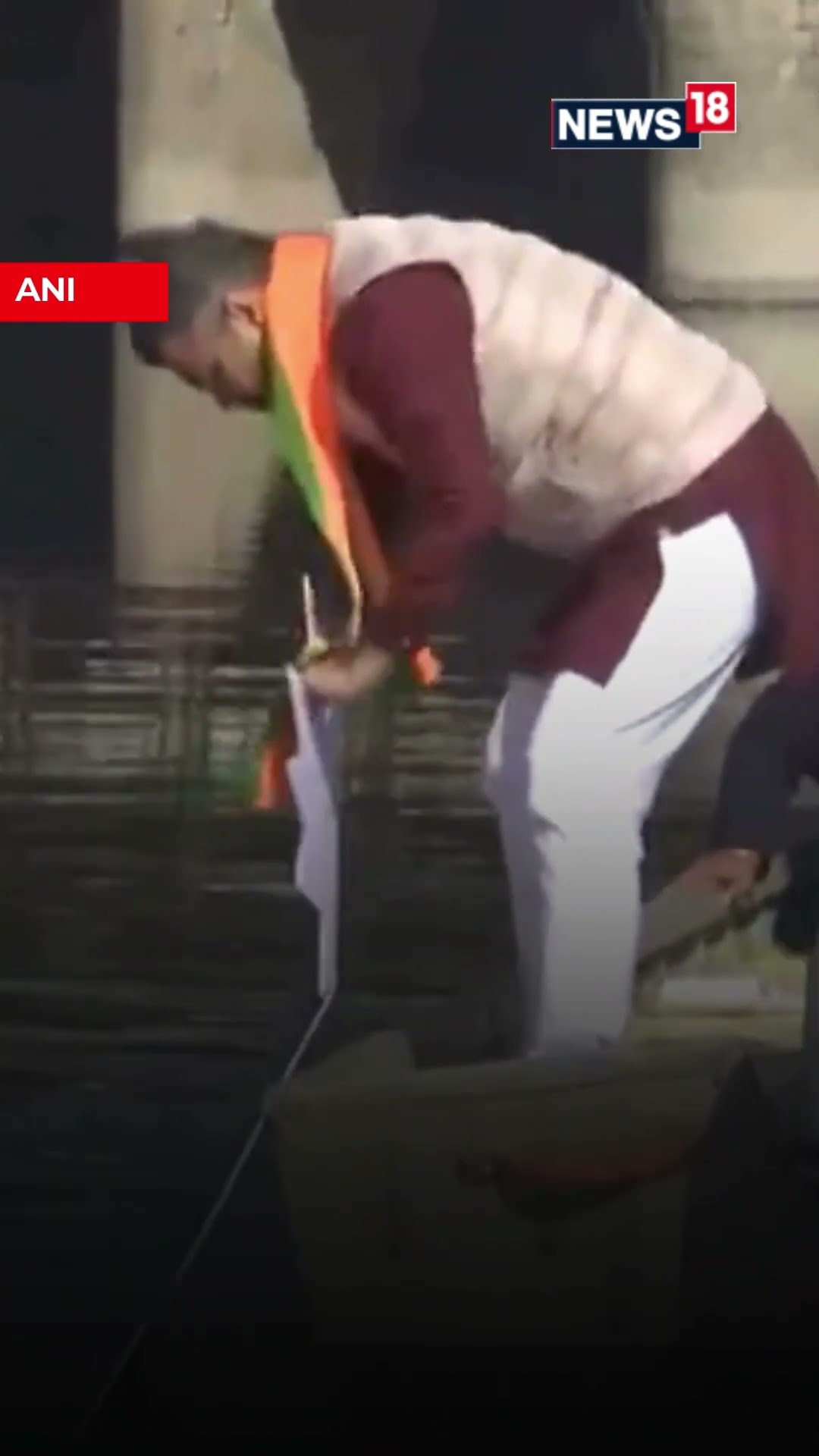 Parvesh Verma BJP Candidate, Reaches Yamuna Ghat; Takes A Jibe At AAP | Delhi News | N18S