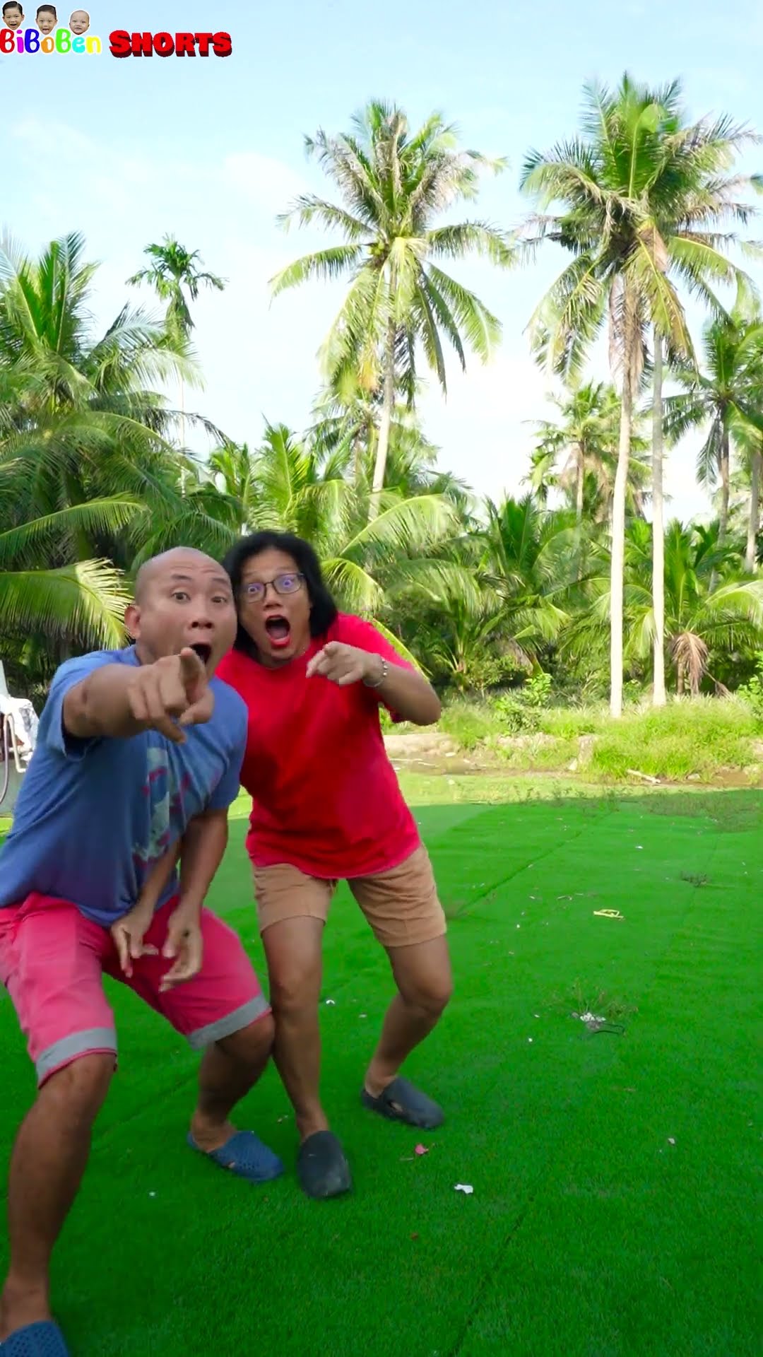 BiBoBen Shorts | This giant snake scared us ?