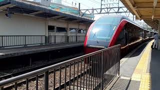 近鉄80000系 名古屋行き特急ひのとり 近鉄富田駅通過 Limited Express Hinotori Bound For Nagoya E01 Pass