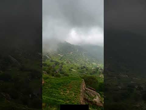 جبل اثرب محافظة بارق      اكسبلور   